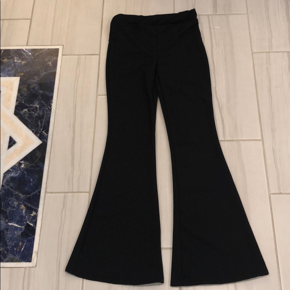 Bootleg tight leggings